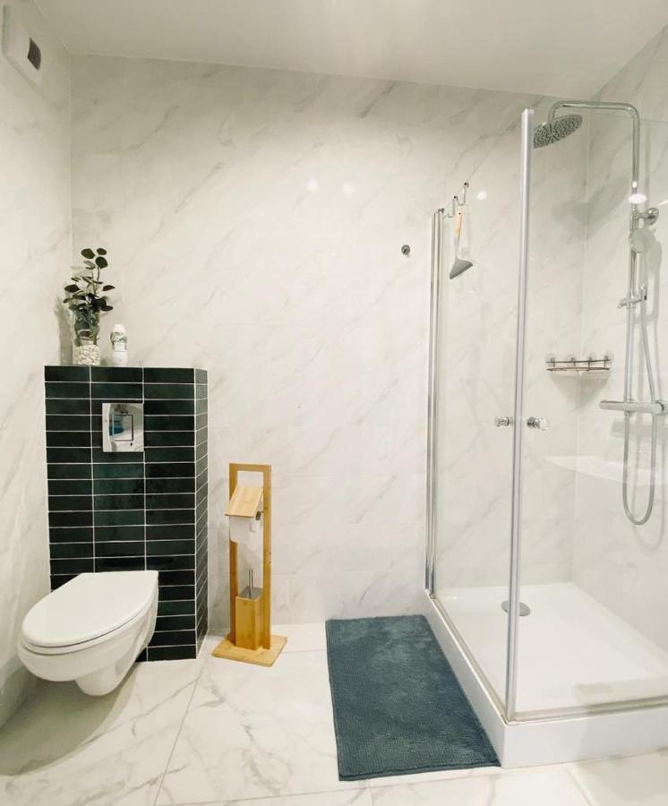 Apartament Z Widokiem Na Morze Danzica Esterno foto